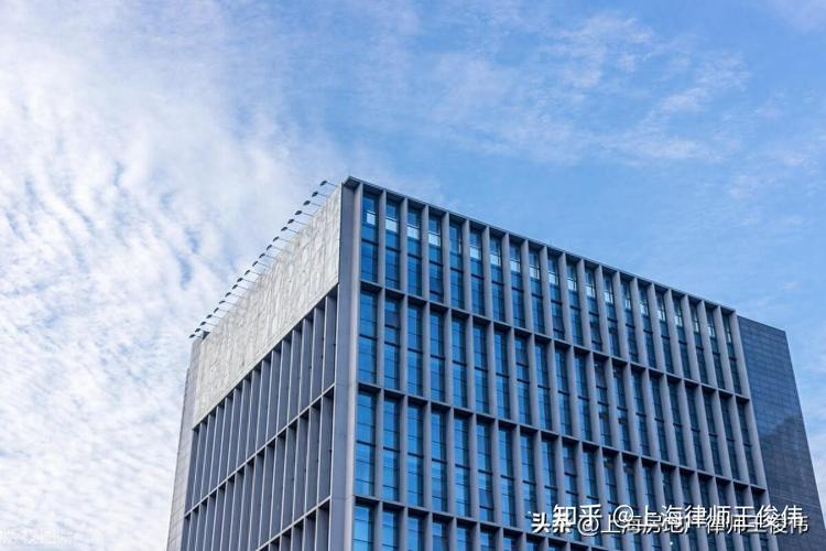 房屋租赁合同提前解除出租人能要求承租人赔偿免租期租金损失吗该怎么